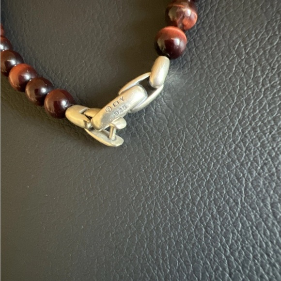 David Yurman Men’s Red Tiger Eye Sterling Silver Bracelet - Picture 3 of 6